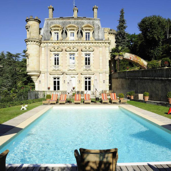 piscine chateau hotel Clement