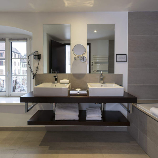 salle de bain hotel le chambard