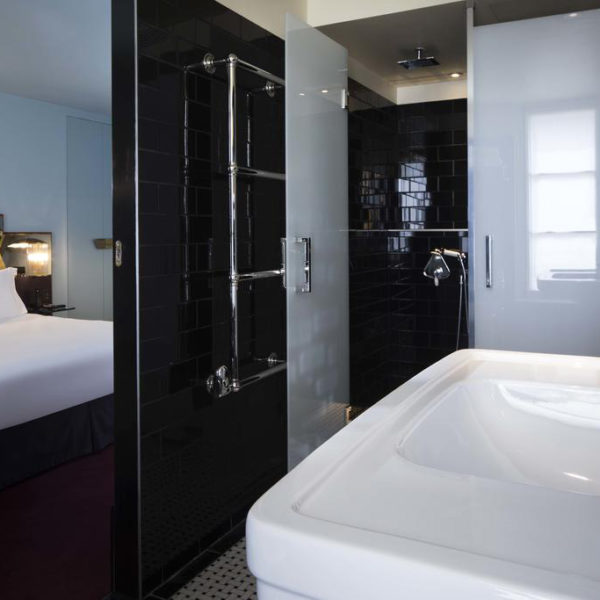 salle de bain hotel saint marc Paris