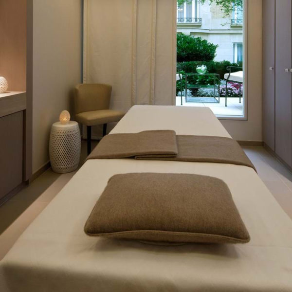 spa hotel bristol paris