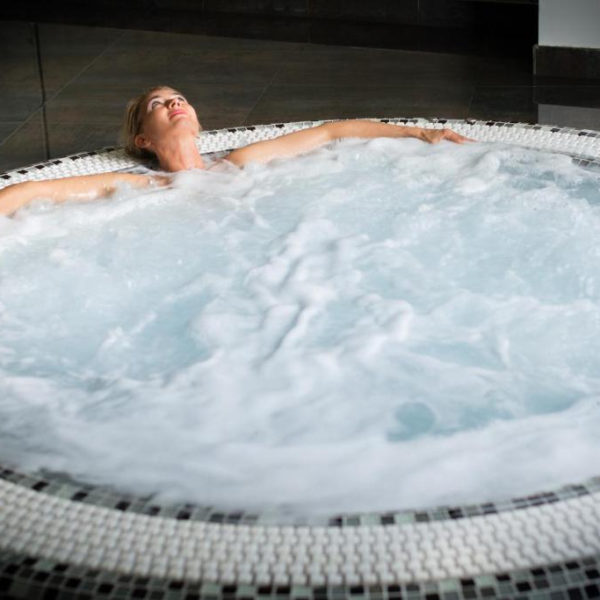 Hotel Spa la Cueillette Bourgogne_spa_jacuzzi