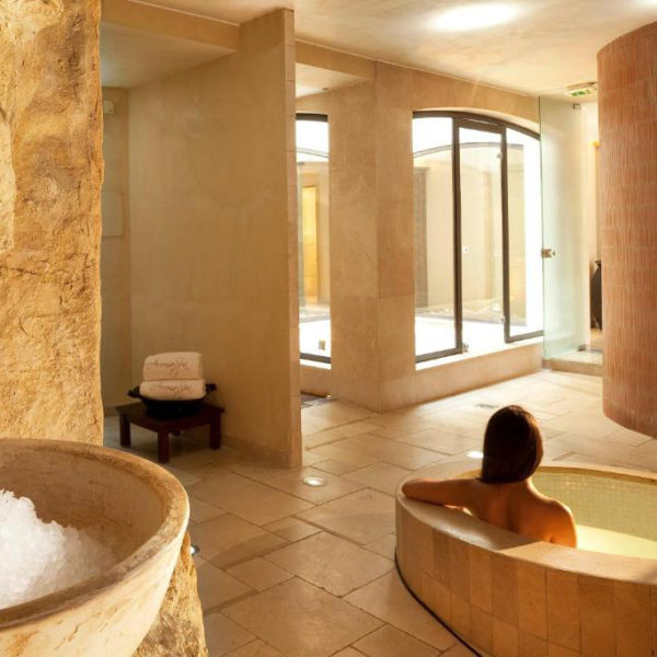 hotel berard Var_spa_jacuzzi