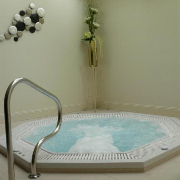 Les criquets_bordeaux_spa_jacuzzi