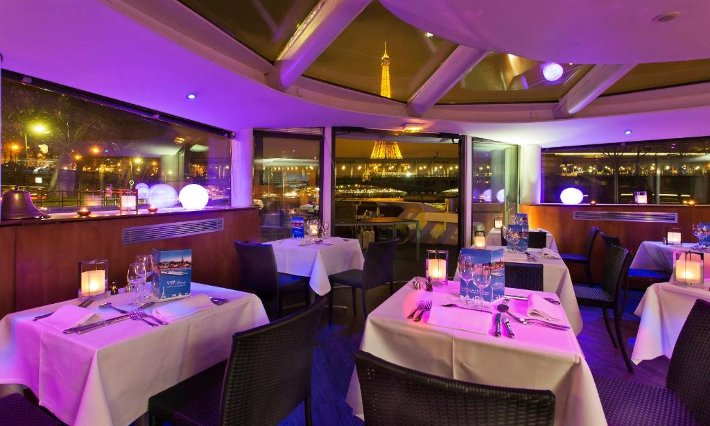 restaurant VIP Yatch Hotel