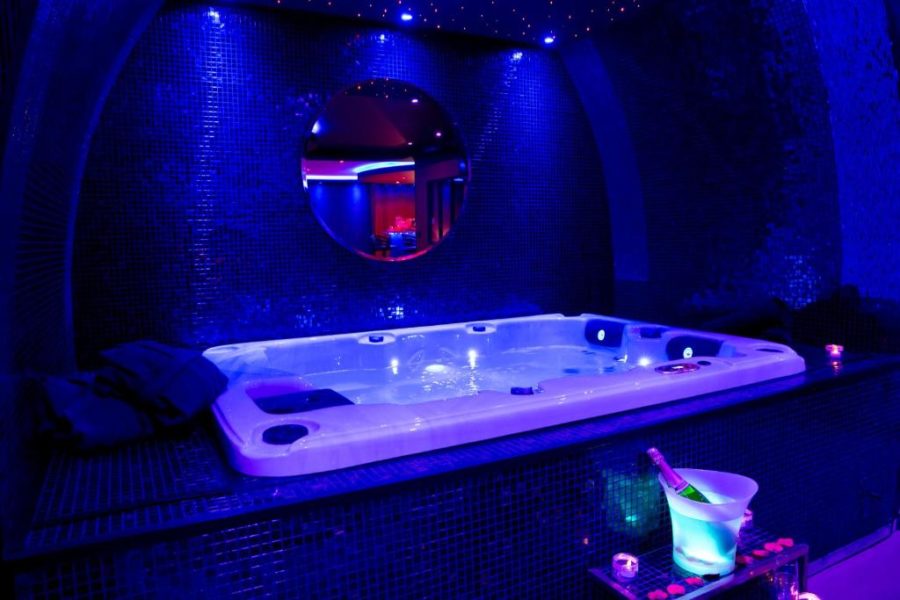 jacuzzi dans la chambre toulouse